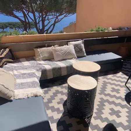 Magnifique Vue Mer, La Madrague. Apartment Sainte-Maxime